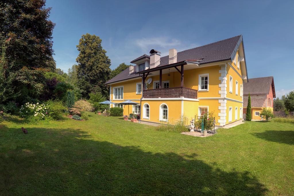 Landhaus Ferk Unterburg am Klopeiner See Exterior photo